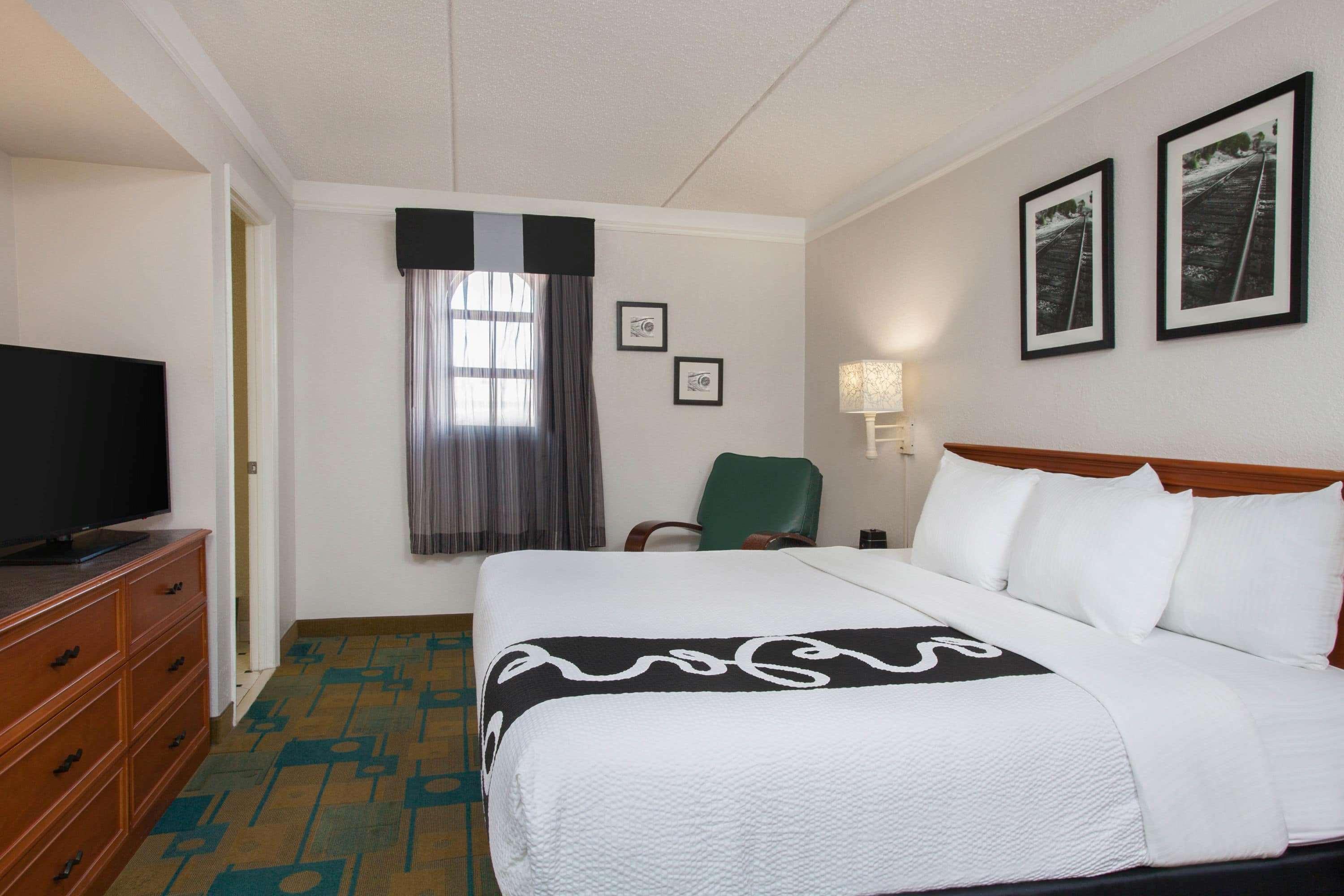 Baymont By Wyndham Fort Myers Central Exterior foto